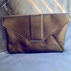 NWT Black I.N.C. LUCI envelope clutch/crossbody with a Silver Chain strap